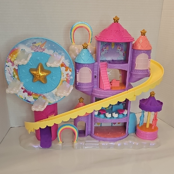 Polly Pocket Rainboe Funland Theme Park Set - Picture 1 of 7